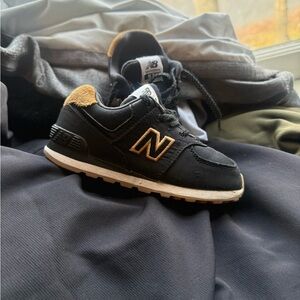 New Balance Kids
574 (Little Kid) Size 10c